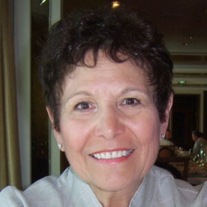 portrait of Janet Sansone